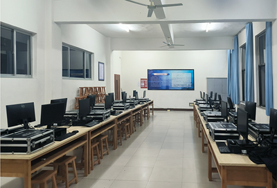 工學院電氣系嵌入式實驗室建成，推動軟硬件技術創新發展